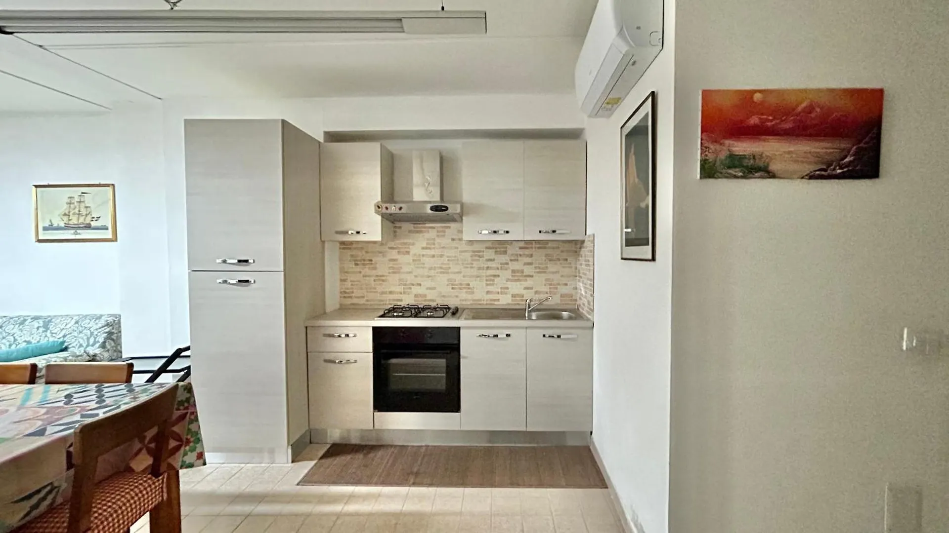Urban Apartment 65 location